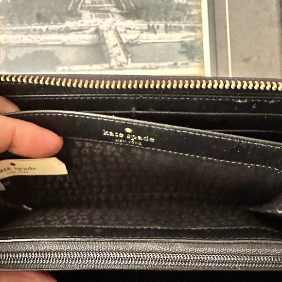 Kate Spade Wakefield Lane Neda Wallet Black Clutch Zip-Around Perforated Leather - Picture 9 of 13